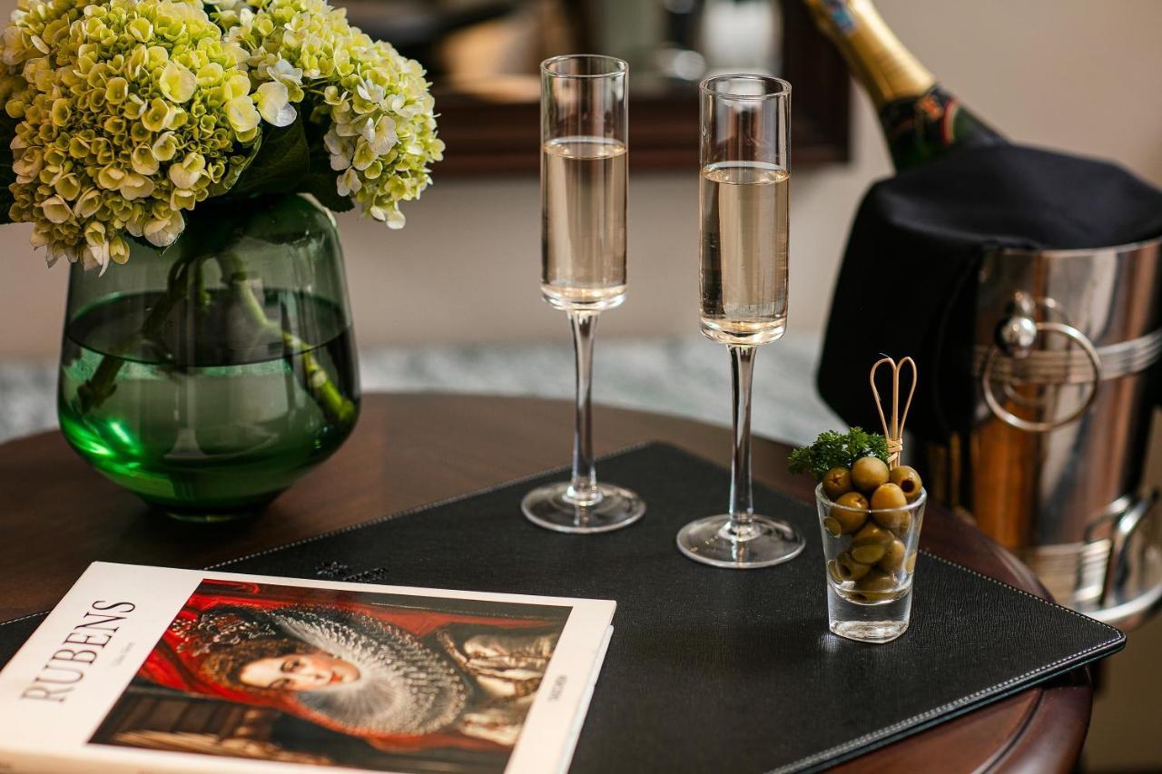 La Mejor Hotel & Sky Bar Ханой Экстерьер фото